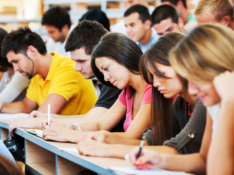 azerbaycan-universiteleri-danısmanlık