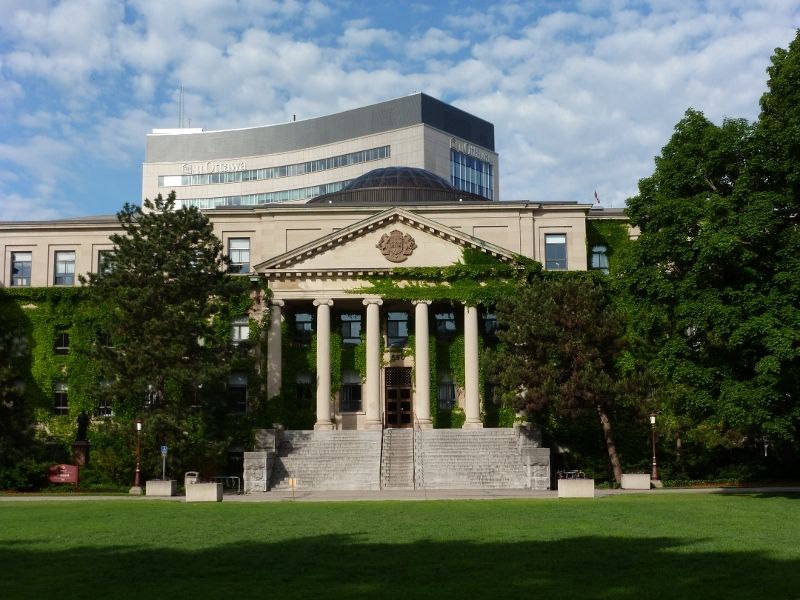 ottawa-universitesi