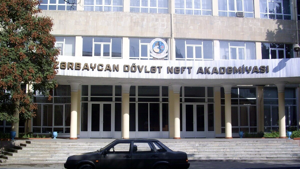 azerbaycan-devlet-petrol-ve-sanayi-universitesi