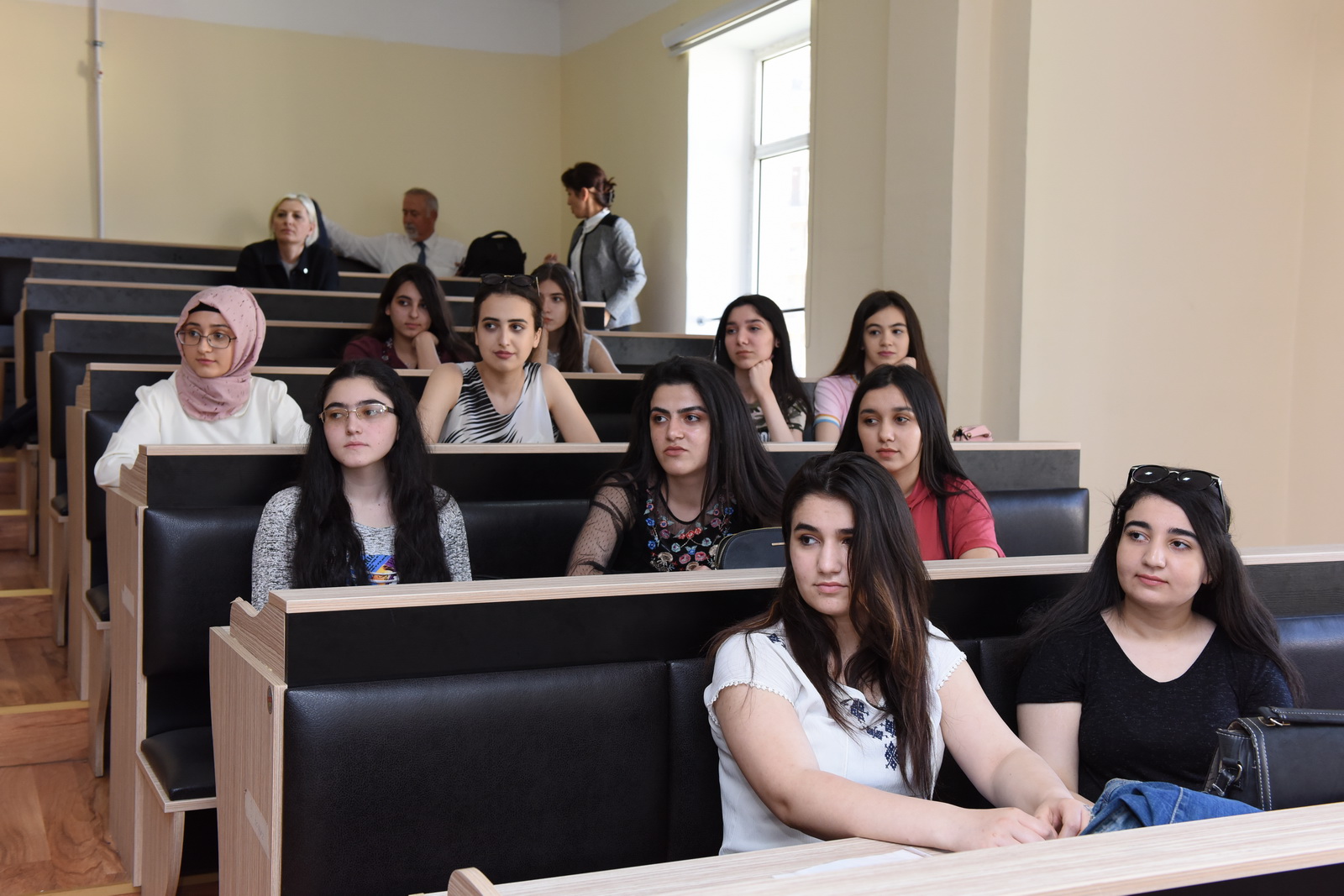 azerbaycan-ozel-universite-fiyatlari