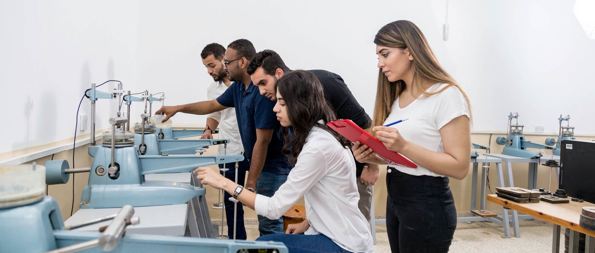 azerbaycan-universiteleri--insaat-muhendisligi