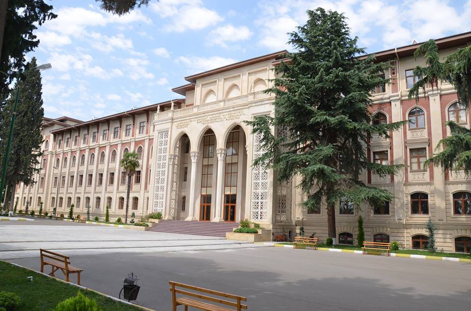 azerbaycan-hukuk-universitesi