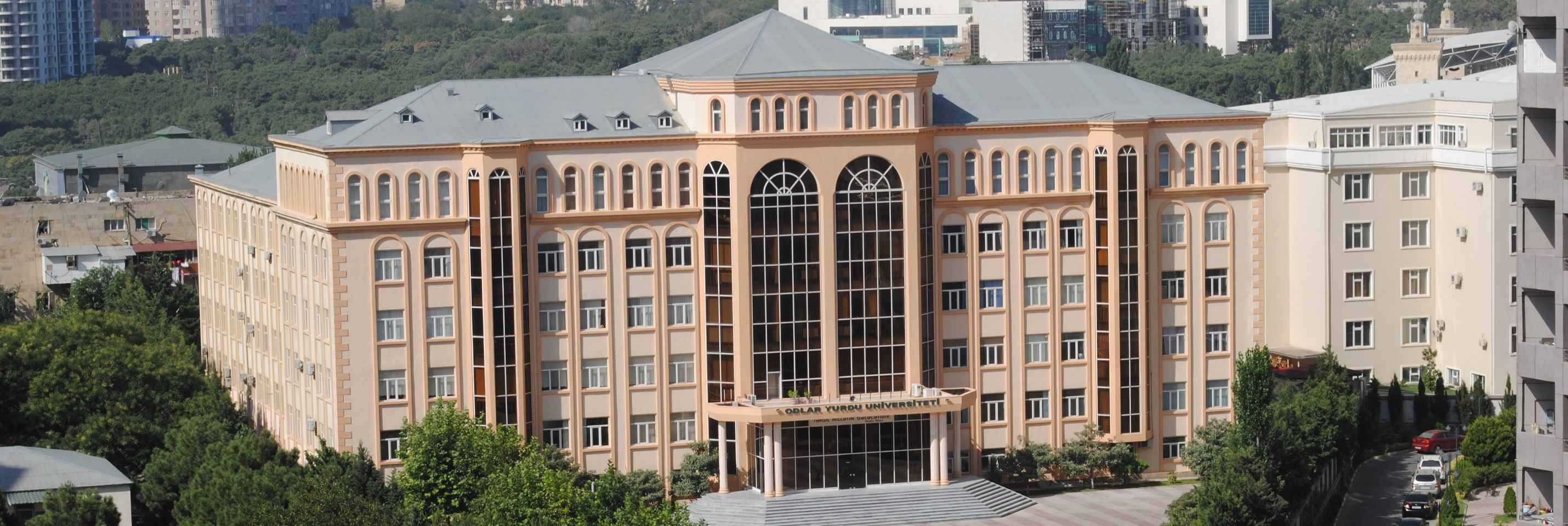 azerbaycan-universitesi-ucretleri