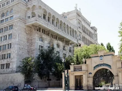azerbaycan tıpa yatay geçiş