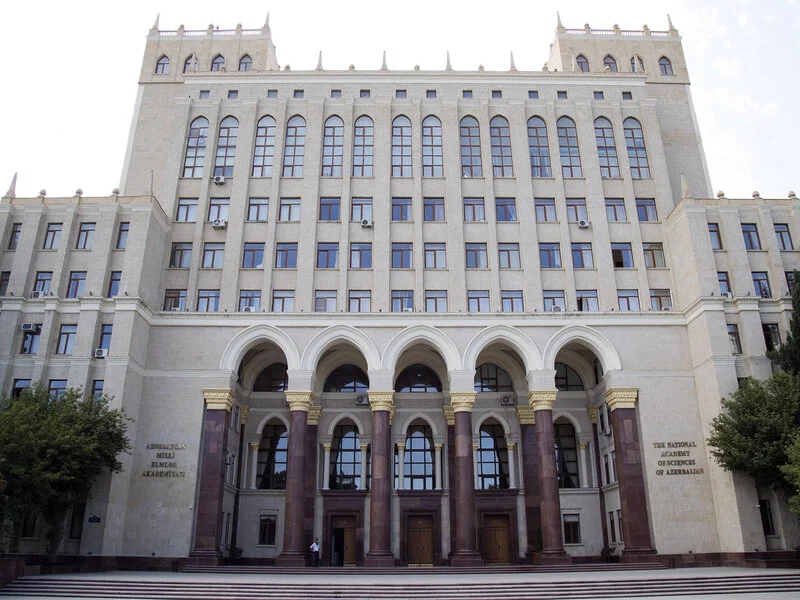 azerbaycan universiteleri yuksek lisans sartlari