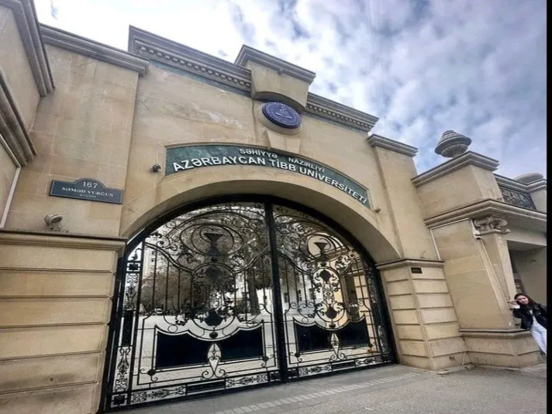 azerbaycan tip fakultesi ucretleriyle hangi universite tercih edilmeli